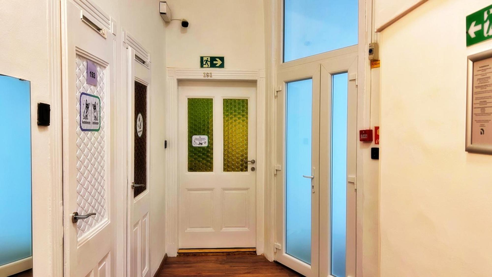 Bebudgetrooms Budapest Exteriör bild